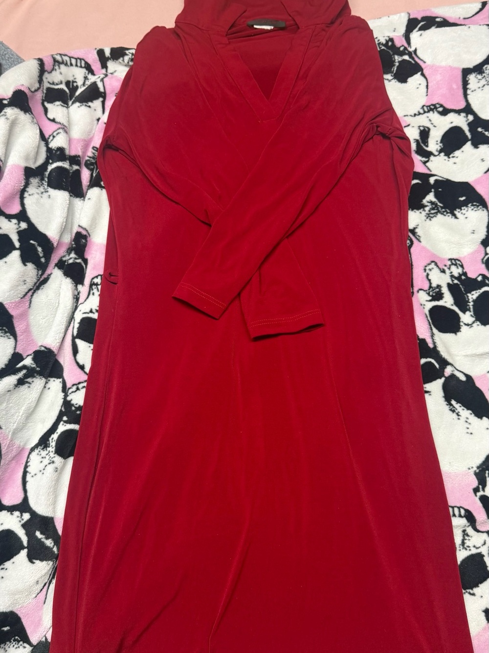 Solemio Red Hooded V-Neck Long Sleeve Dress